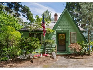 336 SW Woods St, Portland, OR 97201