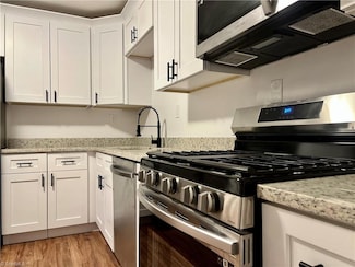 709 Habersham Rd, High Point, NC 27260