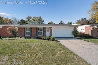 14641 Ronnie Ln, Livonia, MI 48154