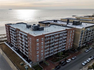 666 Shore Rd Unit 1I, Long Beach, NY 11561