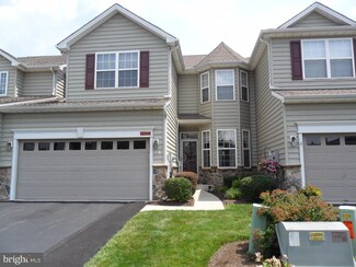 403 Ridgeview Dr, Morgantown, PA 19543