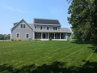 182 Williams St, Uxbridge, MA 01569