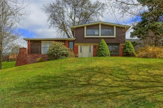 2566 Matterhorn Dr, Wexford, PA 15090