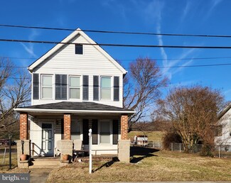 3918 Allison St, North Brentwood, MD 20722