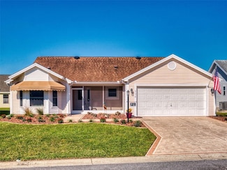 714 Del Rosario St, Lady Lake, FL 32159