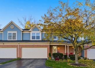 911 Old Oak Cir Unit 1, Algonquin, IL 60102