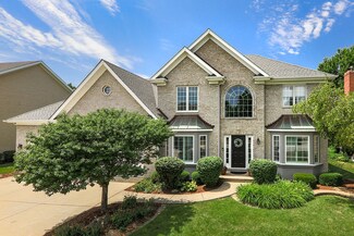 3660 White Eagle Dr, Naperville, IL 60564