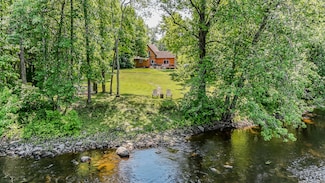 30 Troy Rd, Burnham, ME 04922