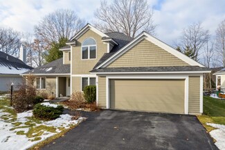 22 Apple Blossom Dr, West Lebanon, NH 03784