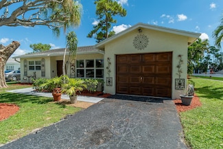 4524 Pine Park Dr W, Lake Worth, FL 33467