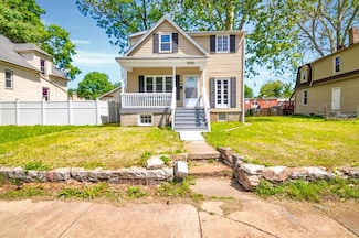 6761 Vernon Ave, Saint Louis, MO 63130