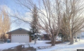 117 Carriage Dr, Evanston, WY 82930