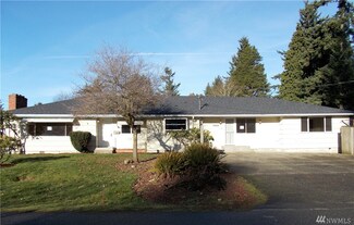 4629 W View Dr, Everett, WA 98203