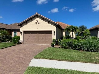 5801 Semolino St, Nokomis, FL 34275