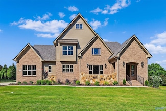13 Sanders Hill Way, Big Cove, AL 35763