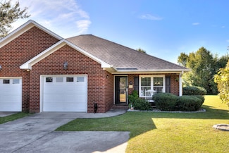 3412 Beacon Dr, Sumter, SC 29154