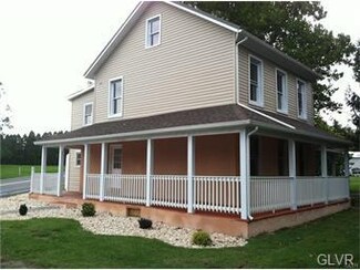 4447 Shankweiler Rd, Orefield, PA 18069