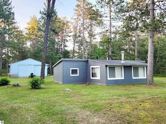 2498 W 5 Mile Rd, Grayling, MI 49738