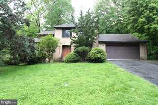 8013 Cypress Grove Ln, Cabin John, MD 20818
