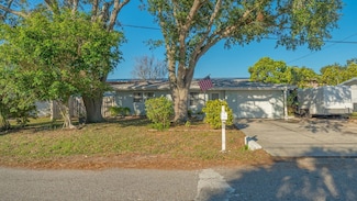7272 Cass Cir, Sarasota, FL 34231