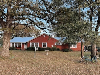 171 Albritton Ln, Lufkin, TX 75901