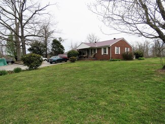 842 Tower Hill Rd, Livingston, TN 38570