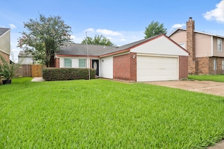5421 Beaver Creek Dr, La Porte, TX 77571