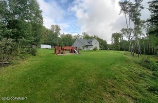 1585 Pennyweight Dr, Fairbanks, AK 99712