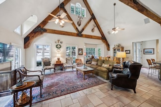 6707 Meadow Rd, Dallas, TX 75230