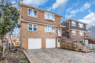 514 E Elm St, Linden, NJ 07036