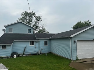 205 Wheeler Dr, Huron, OH 44839
