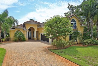 1957 Bayview Dr, New Smyrna Beach, FL 32168