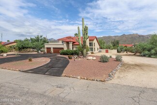 11031 E Camino Miramonte, Tucson, AZ 85749