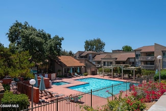 460 Arbor Lane Ct Unit 203, Thousand Oaks, CA 91360