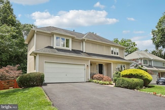 20877 Channel Ct, Sterling, VA 20165