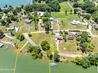 743 Garrett Rd, Dandridge, TN 37725
