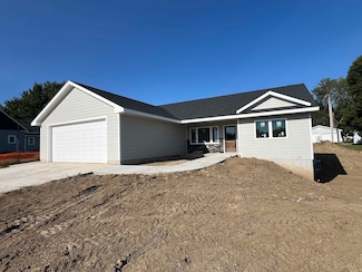 708 N Maple St, Osmond, NE 68765