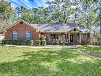 5 Pine Tree Ct, Crawfordville, FL 32327
