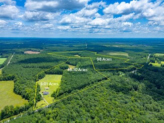 1750 Fish Rd, Ridgeville, SC 29472