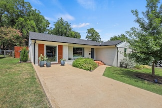 721 Owensons Dr, Dallas, TX 75224