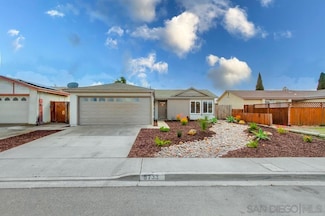 8733 Belfast Cir, San Diego, CA 92126