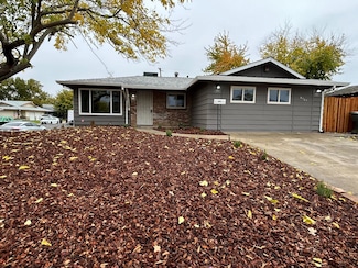 6101 Coyle Ave, Carmichael, CA 95608