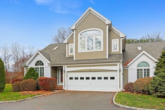 76 Hilary Cir Unit 76, Fairfield, CT 06825
