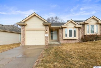 16608 Drexel St, Omaha, NE 68135