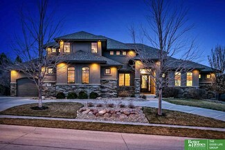 2464 S 182nd Cir, Omaha, NE 68130