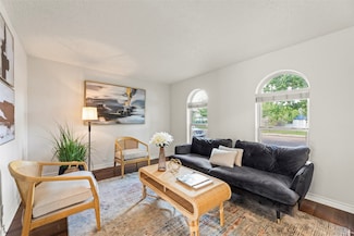 8101 Amelia Rd Unit A106, Houston, TX 77055