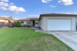 3356 E Austin Way, Fresno, CA 93726