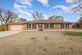 2401 Aspen St, Corinth, TX 76210