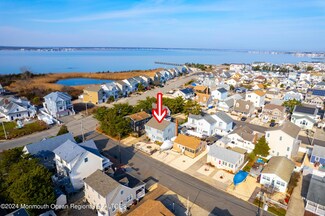 210 Midway Ave, Seaside Park, NJ 08752