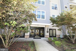 611 Masterson Ct, Trenton, NJ 08618